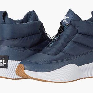 Sorel navy ankle puffy boot - Size 10- New with tags